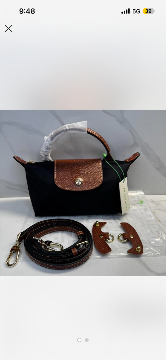 xs Black Crossbody with Straps